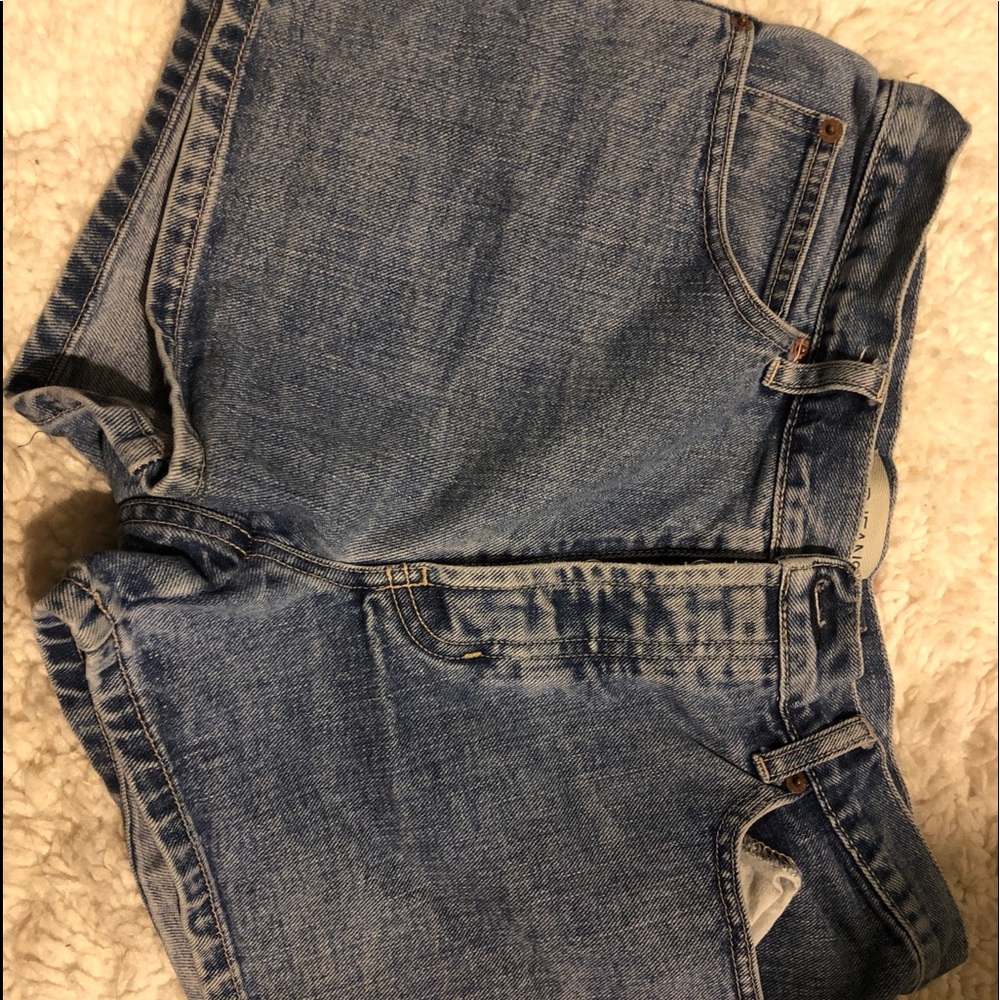 GAP shorts
